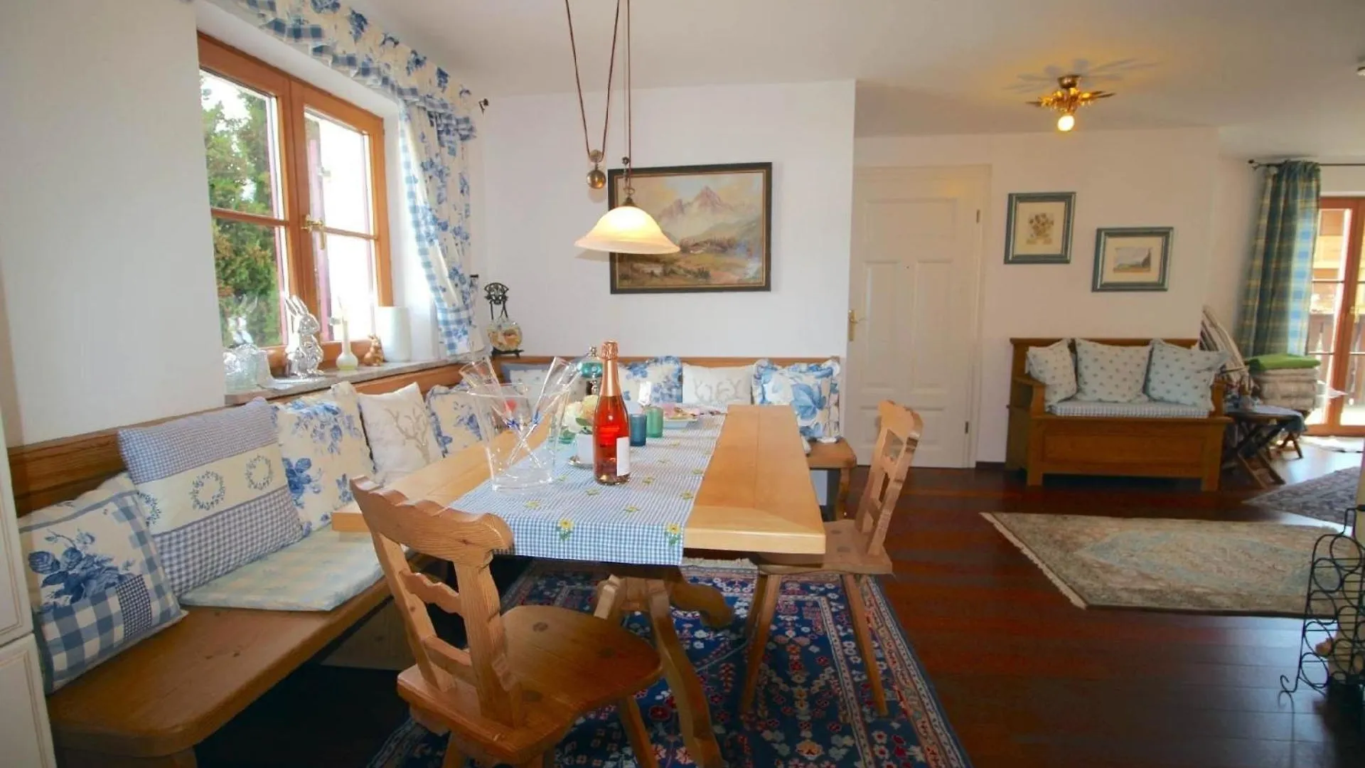 Wohnung In Breitenau Mit Kleinem Garten 가르미슈파르텐키르헨 아파트